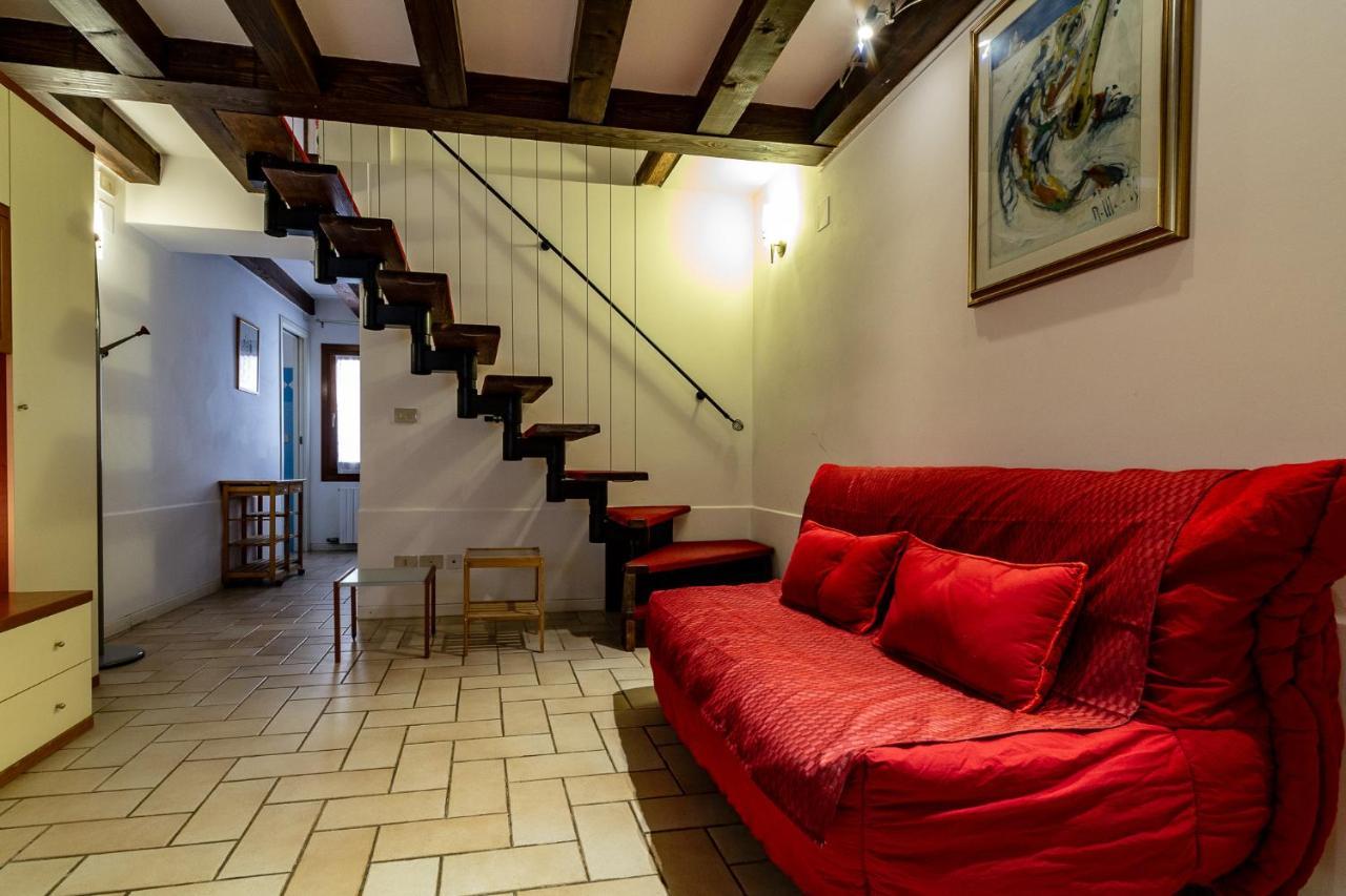 Veneziacentopercento Apartments & Rooms Luaran gambar