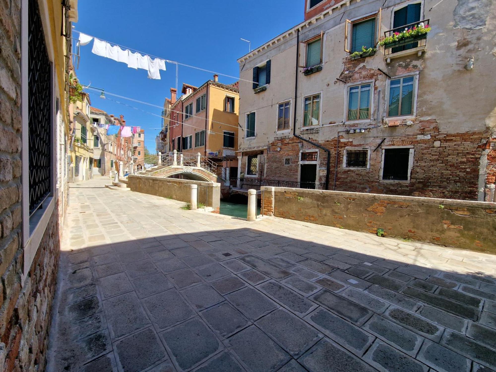 Veneziacentopercento Apartments & Rooms Luaran gambar