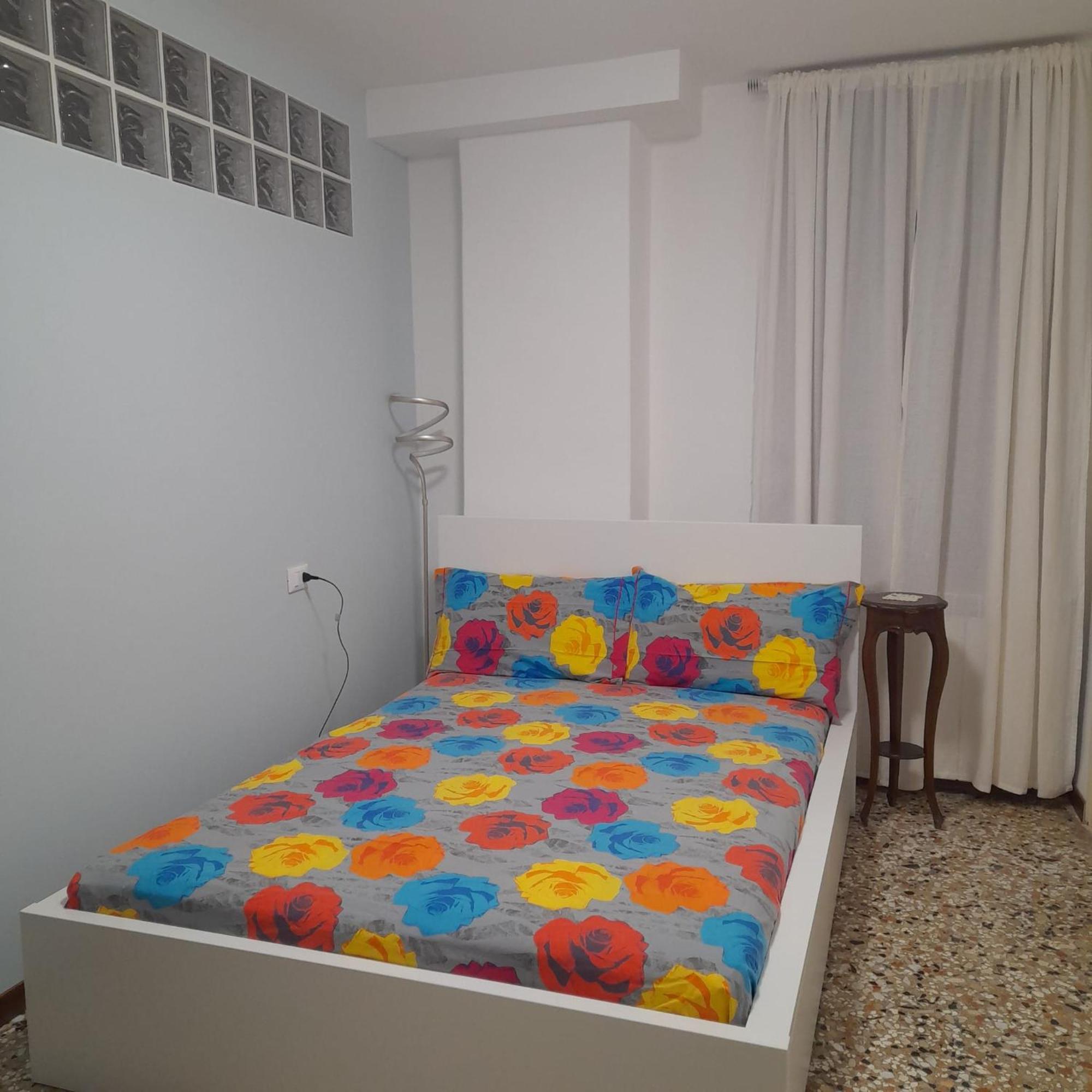Veneziacentopercento Apartments & Rooms Luaran gambar