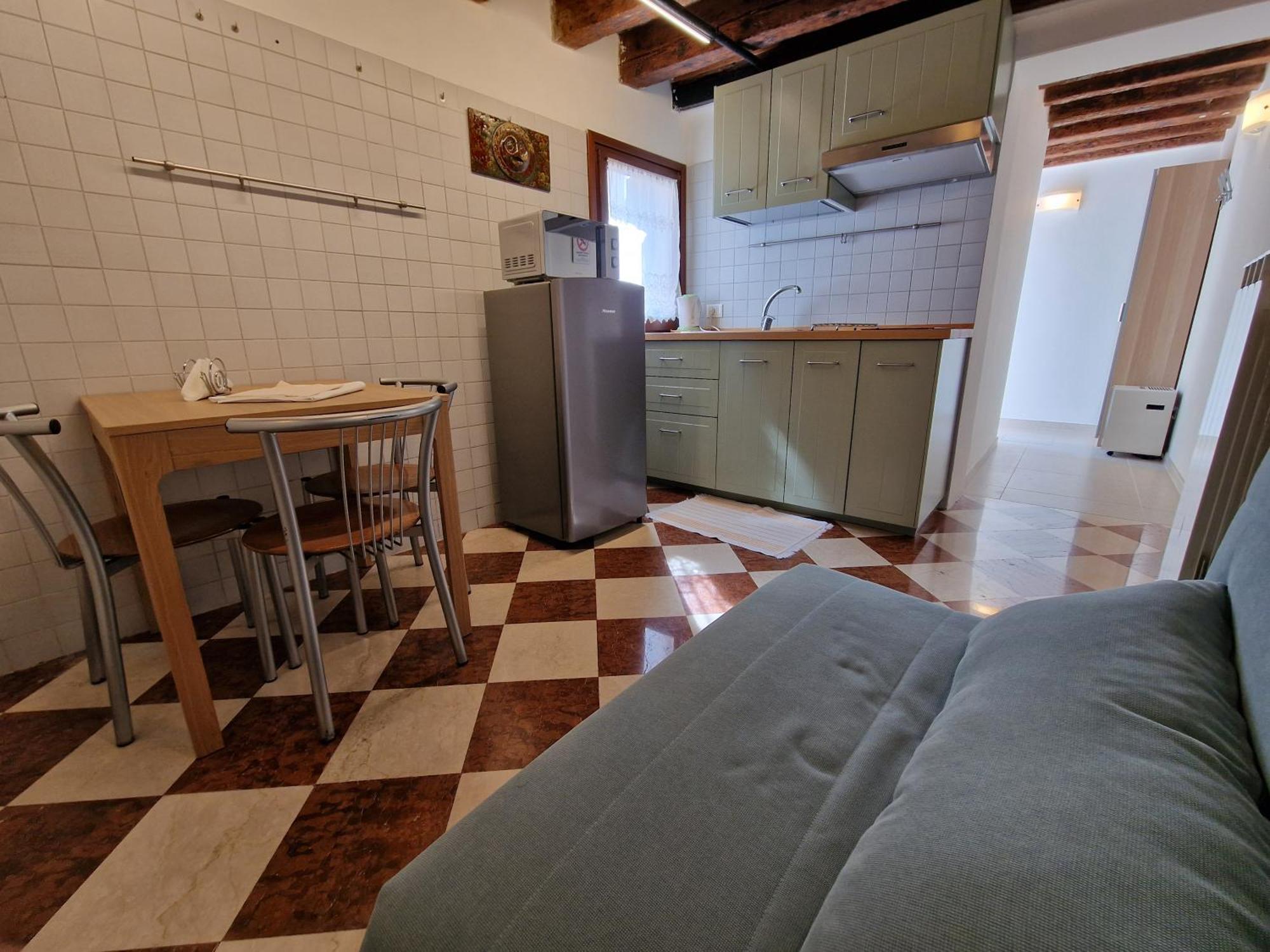 Veneziacentopercento Apartments & Rooms Luaran gambar