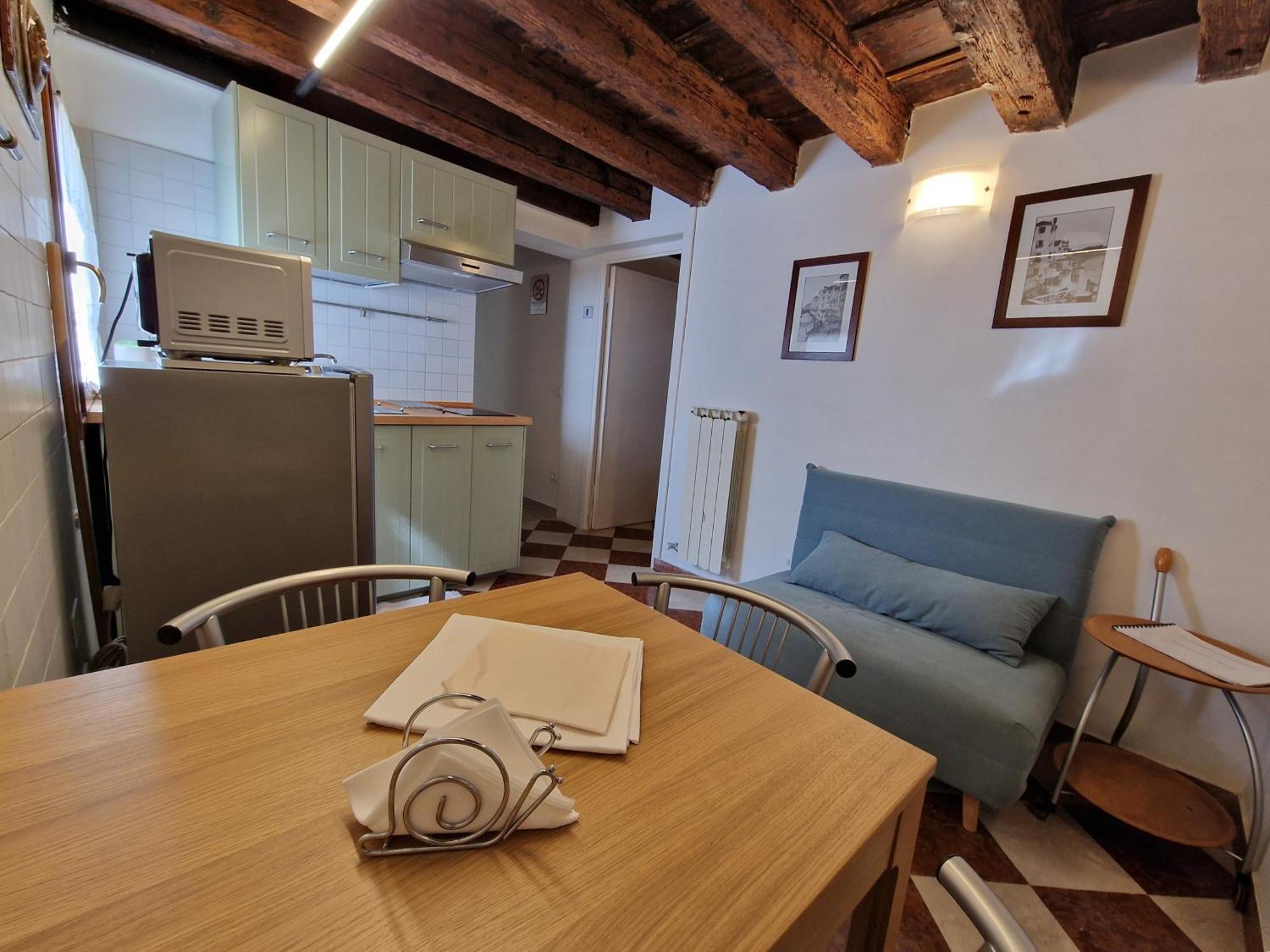 Veneziacentopercento Apartments & Rooms Luaran gambar
